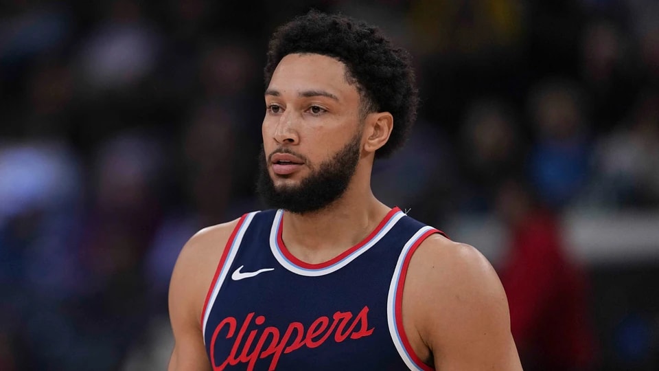 沙梅特带来, 预计西蒙斯, 他上赛季出 沙梅特带来, 预计西蒙斯, 他上赛季出