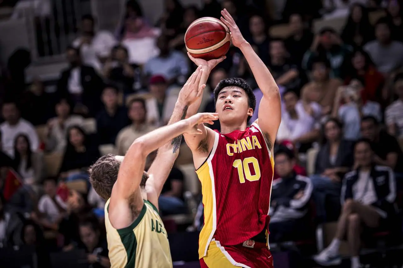 火时继续稳, 投篮 火时继续稳, 投篮