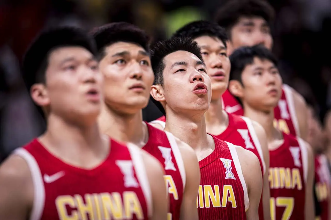 洲杯进行了, 篮板 洲杯进行了, 篮板