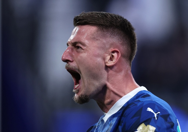 员状态不佳, 利雅得新月 员状态不佳, 利雅得新月