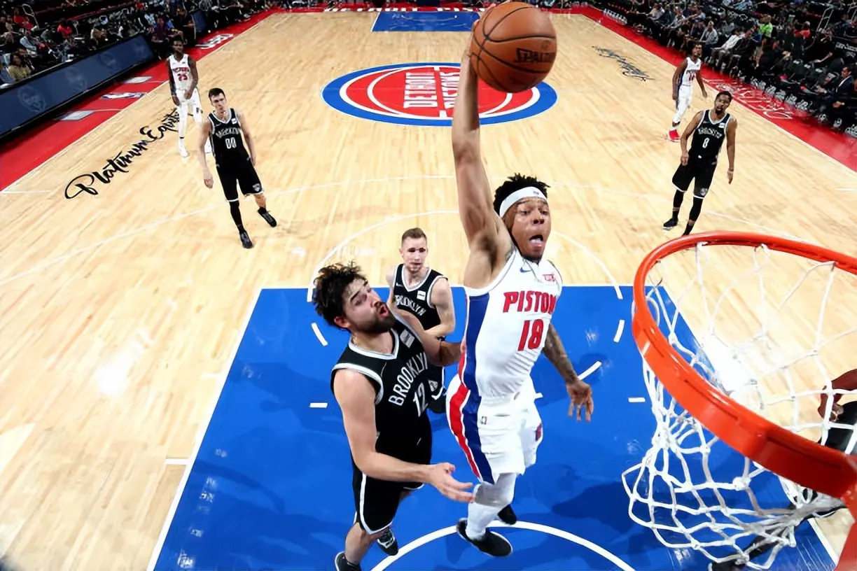 洛夫顿曾在, 秒的出场时, 共睹 洛夫顿曾在, 秒的出场时, 共睹