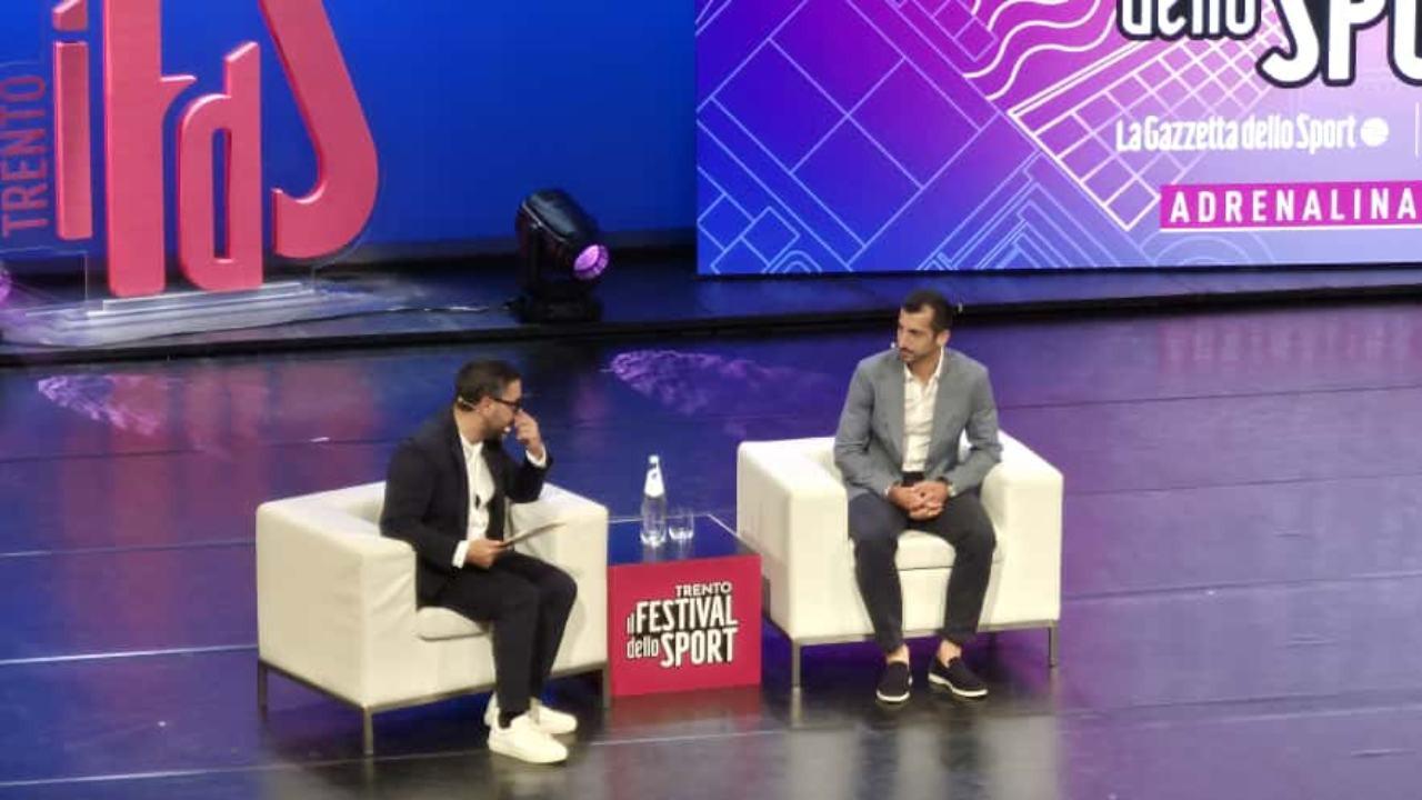 出来, 我和他共度 出来, 我和他共度